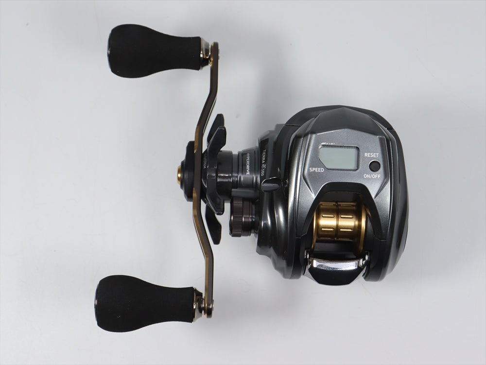 極美品　ダイワ　ティエラ　TIERRA IC 105XHL 特価】ダイワ ベイトリール ティエラ IC 105XHL 2020年モデル (左巻