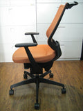 【USED】肘付きオフィスチェア　コクヨ製　ing Chair（イングチェア） CR-G3413E6 2023年製　kokuyo　高知　【店舗販売品】