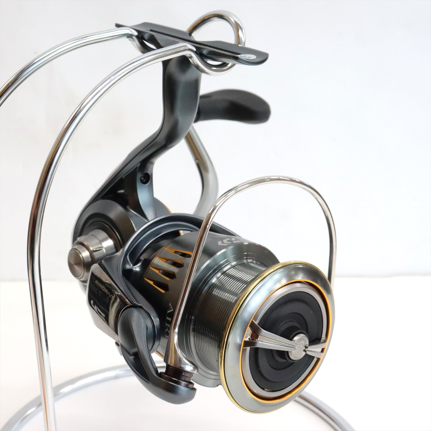ダイワ エアリティ PC LT3000-XH 未使用品 DAIWA AIRITY S0037