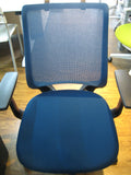 【USED】肘付きオフィスチェア　コクヨ製　Mitra（ミトラ）　kokuyo　高知　【店舗販売品】