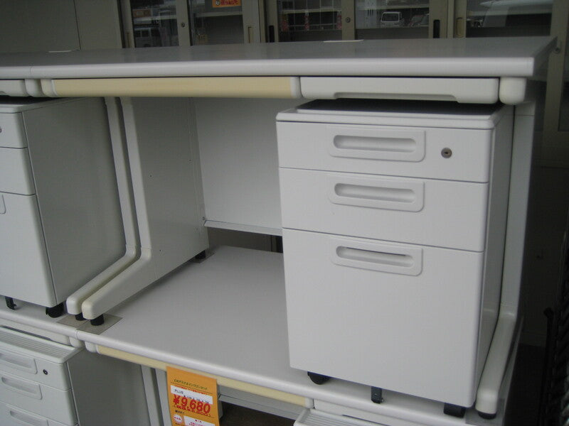 堀り出しやオフィス家具店 – リサイクル堀り出しや