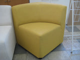 【USED】ロビーチェア5点セット　PLUS製　プラス　LS-1001N　LS-109KCN　高知　【店舗販売品】