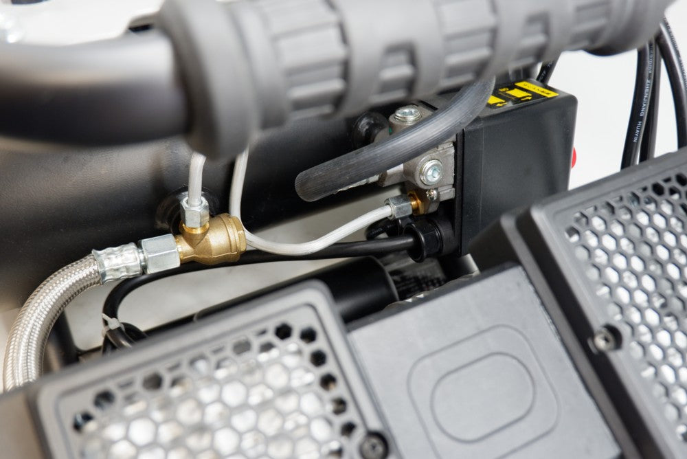 エアーコンプレッサー ミナト CP-61Si 静音オイルレス型