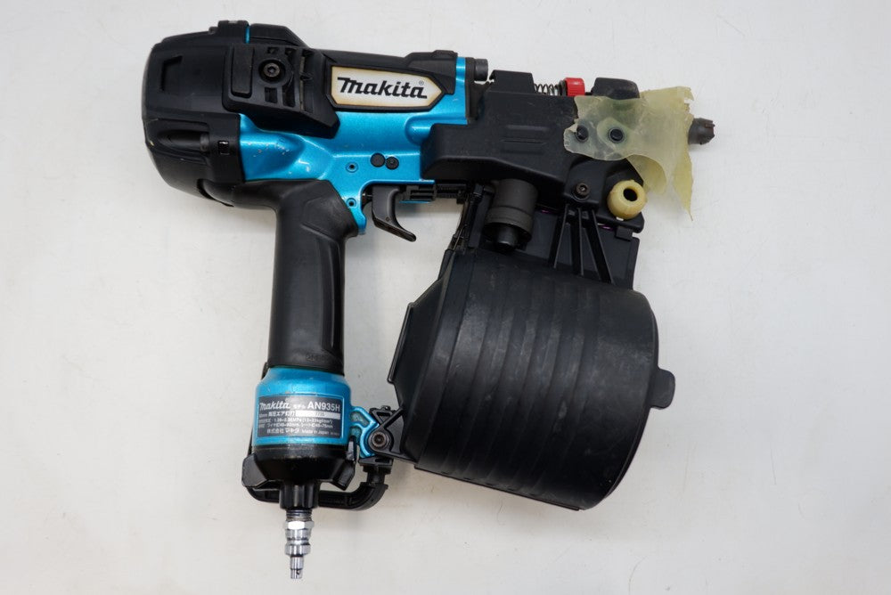 90mm高圧エア釘打ち機 makita AN935H – リサイクル堀り出しや