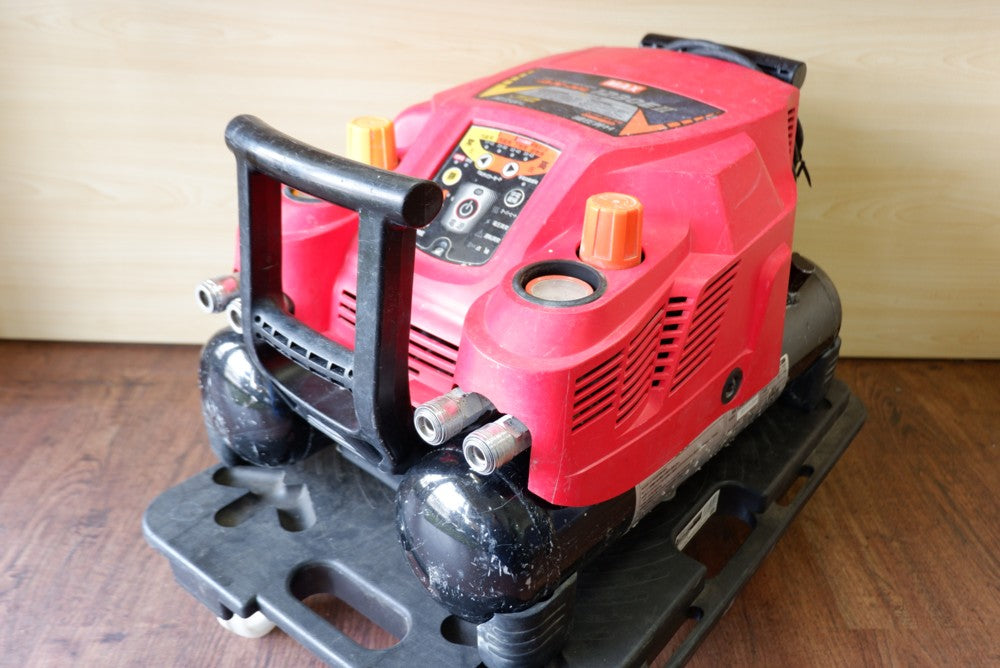 【工具】オイルレス　エアーコンプレッサー　AA15-30　中古　リサイクルショップ宮崎屋佐土原店22.11.9ｋ 工具】オイルレス エアーコンプレッサー AA15-30 リサイクルショップ