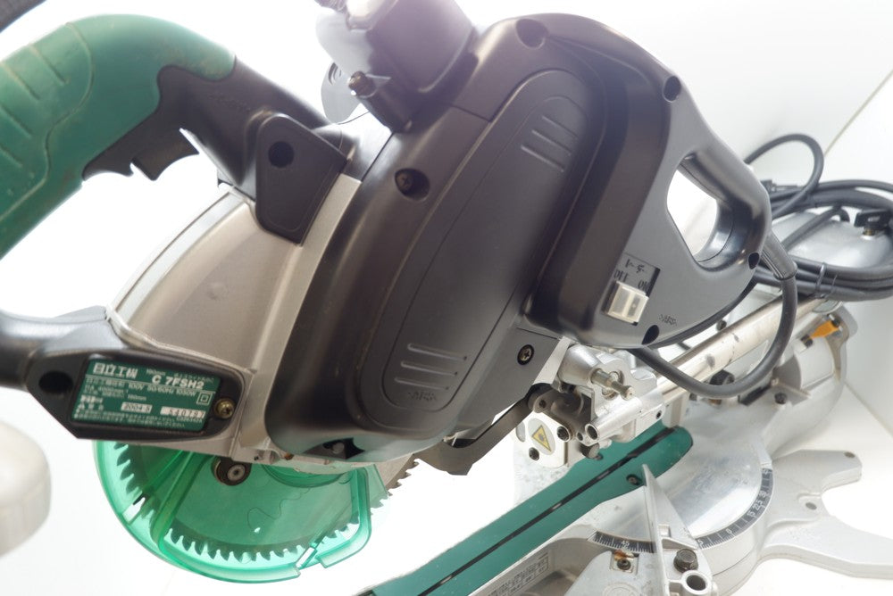 中古　HITACHI　スライド丸ノコ　C7FSH2 ○ハイコーキ(HIKOKI ※旧:日立工機) 卓上スライド丸ノコ C7FSH2【戸田
