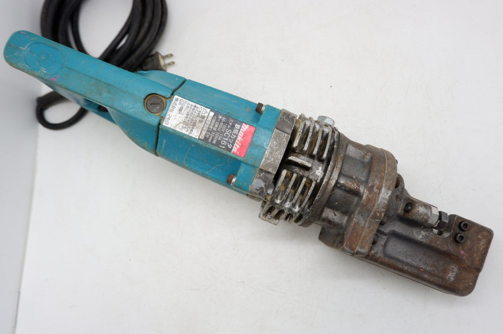 店舗在庫 【中古品 / 動作品】〇マキタ(makita) 鉄筋カッター SC161