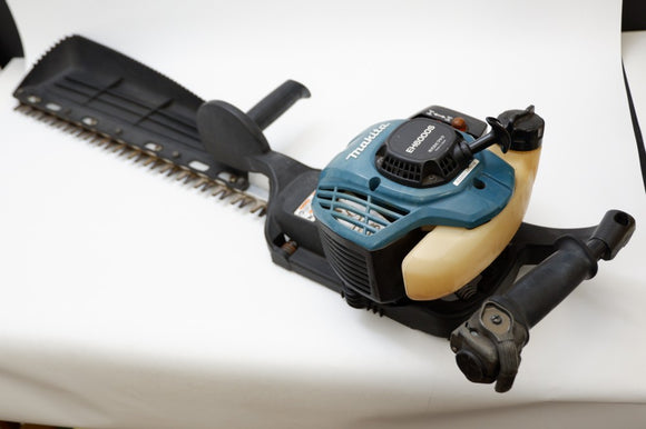 エンジンヘッジトリマ makita EH6000S 中古品