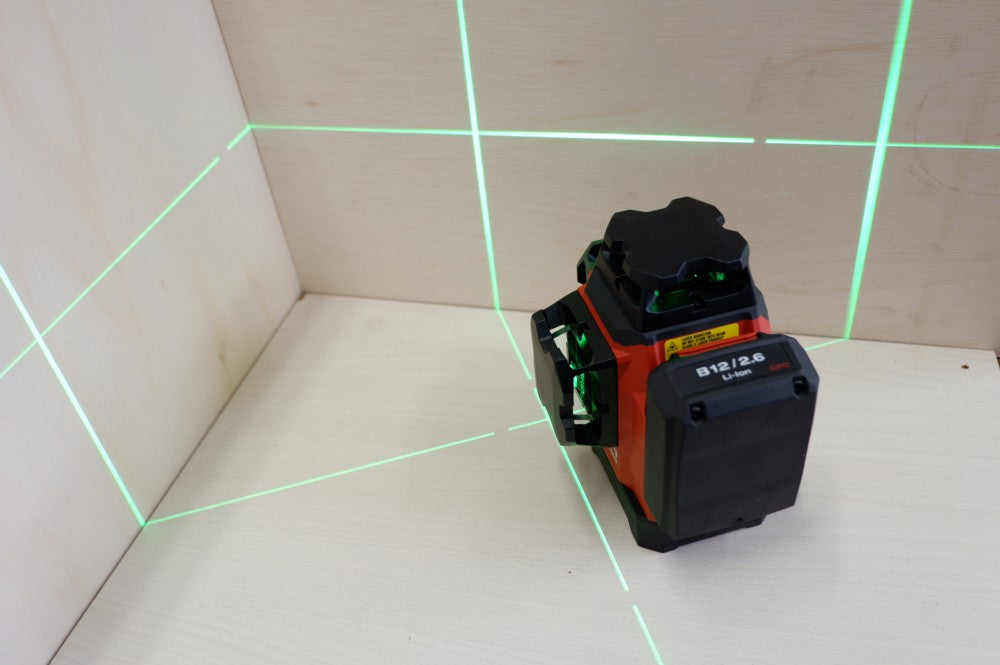 マルチラインレーザー HILTI PM30-MG 充電式レーザー墨出し器 マルチラインレーザー HILTI PM30-MG 充電式レーザー墨出し器