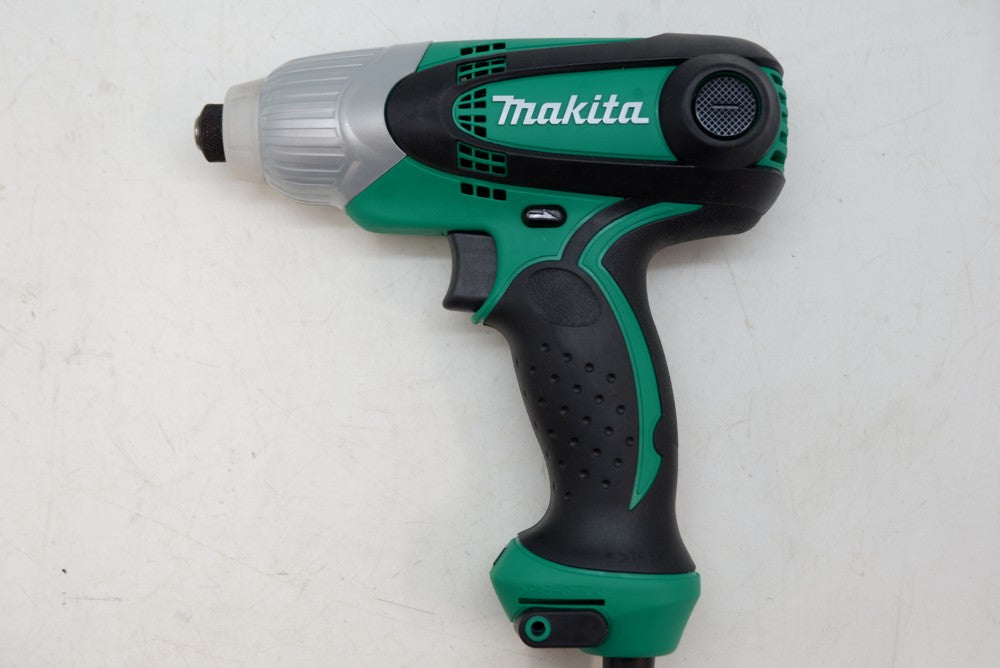 コード式インパクトドライバ makita MTD0100 DIY向け未使用品 – リサイクル堀り出しや